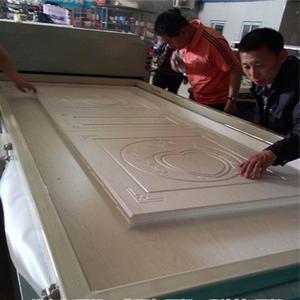 【粘貼牢固 恒久如新 瑞鑫低價銷售免漆門真空吸塑機】價格_廠家_圖片 -