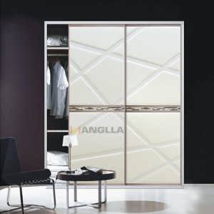 紙盒銷售與吸塑、三聚氰胺板材的多元化經(jīng)營(yíng)